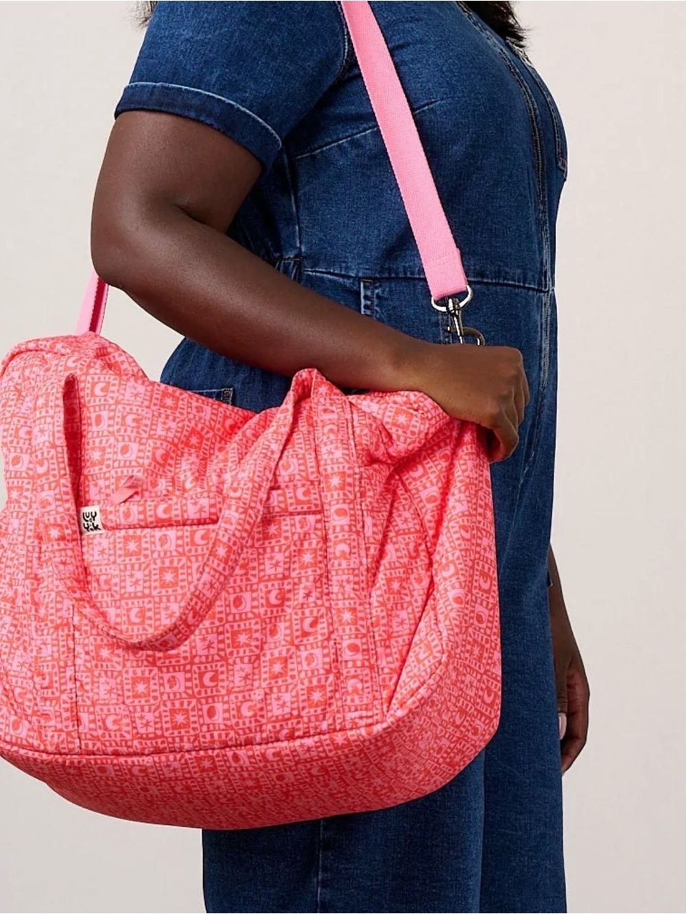 Quilted Pink Pattern Tote Bag with Removable Strap